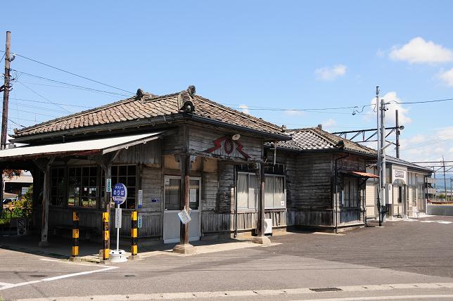 116新村駅.jpg